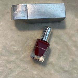 Belle en Argent Nail Polish - NEW